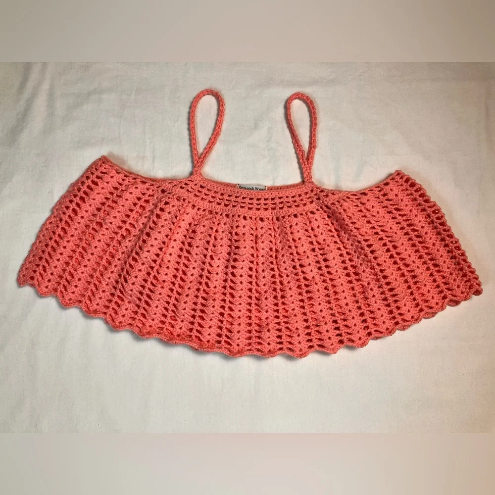 Pink Crochet Half-Shirt - Picture 2 of 2